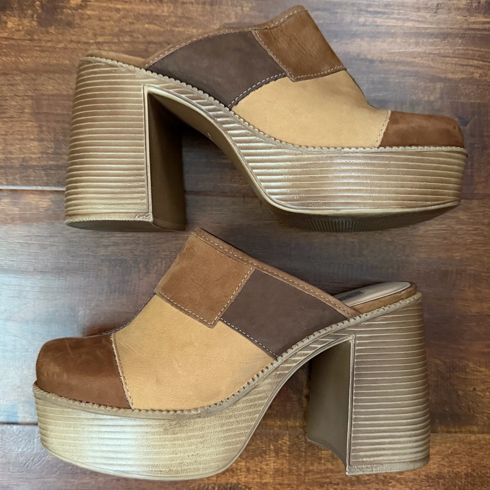 Steve Madden Two-Tone Brown Suede Platform Mules - Picture 2 of 7